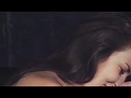 Вместо просмотра телевизора парень помогает соседке снять стресс с помощью чувственного секса 8