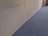 Прогулка по офису заканчивается для француженки сексом с двумя мулатами в публичных местах 9