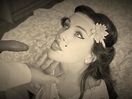 Винтажная брюнетка просыпается в идеальном настроении, чтобы потрахаться с приятелем 11