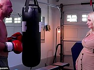 Boss of Kate Dee's husband doesn't let him go on the anniversary and the blonde fixes it with sex 5