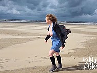 When husband is on business trip, chick meets with lover who can also drill her anus 10