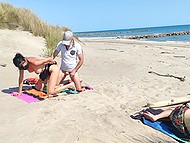 Hottie with round tits drilled by stranger in doggystyle while hubby is napping on the beach 5