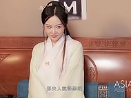 Charming geisha lets the guy play with her pink pussy on the bed after the tea ceremony 4