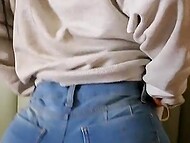The guy borrowed cash to his cute girlfriend and asked to use her sweet pussy for amateur POV instead 4