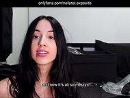 Молодая брюнетка примеряет нижнее белье и показывает соблазнительные формы перед любительской камерой 7
