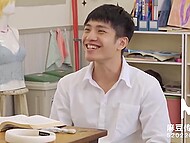 Introducing a fresh face in the classroom - a newcomer's first day experience in a high school setting. 5