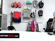 Curvy Blonde Milf Lauren Pixie Caught in the Act. 5