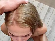 S-Wife Кэти получила массаж лица в виде кончила 5