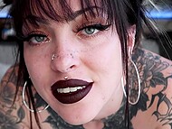Dirty-minded Goth Millie Mill came to her her neighbor's house and showed the way she masturbates 9