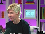 Hailey Rose's intense orgasm revealed as she pleasures herself on cam 4