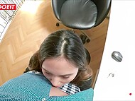 Miss May Star, a travel enthusiast, is seduced by a handsome and charming local man 4