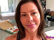 Pizza delivery guy Dan Ferrari can't resist charms of sexy MILF Alexis Fawx 4