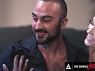 Kinky wife caught her husband with another man and enthusiastically joined in 4