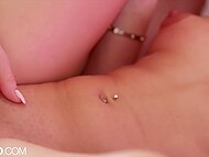 Moist slit of Aidra Fox surrenders to Avery Cristy's skillful tongues and fingers 9
