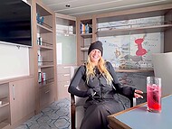 On a cruise, Hannah Louu lets a married guy cheated on GF with her 4