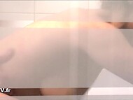 Aroused man invites his French girlfriend to take a bath together and fucks her in the tub 5