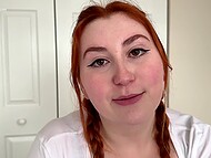 Исла Мун, рыжеволосая подруга моей сестры с пышными ягодицами, скачет на моем члене как шлюха 9