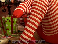 Porn actress asked for sex toys for Christmas and tested them right under the Christmas tree 4