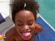 Guy won't get any satisfaction from outdoor hookup if he doesn't cum on the black girl's face