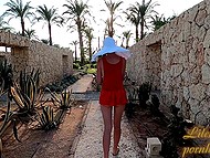 Girl in large hat flashes ass and this amateur video will be uploaded to famous porn site 6