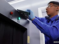 Ebony chick with huge breasts and booty practices threesome sex to pass border control 4