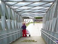 Guy meets gorgeous Latina with big butt on the street and invites her home to enjoy amateur sex